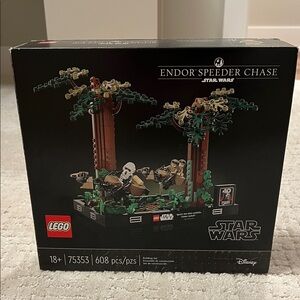 LEGO Star Wars Endor Speeder Chase Set
